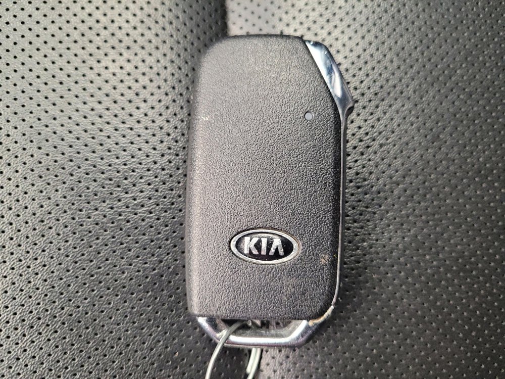 Used 2020 Kia Telluride S image 32