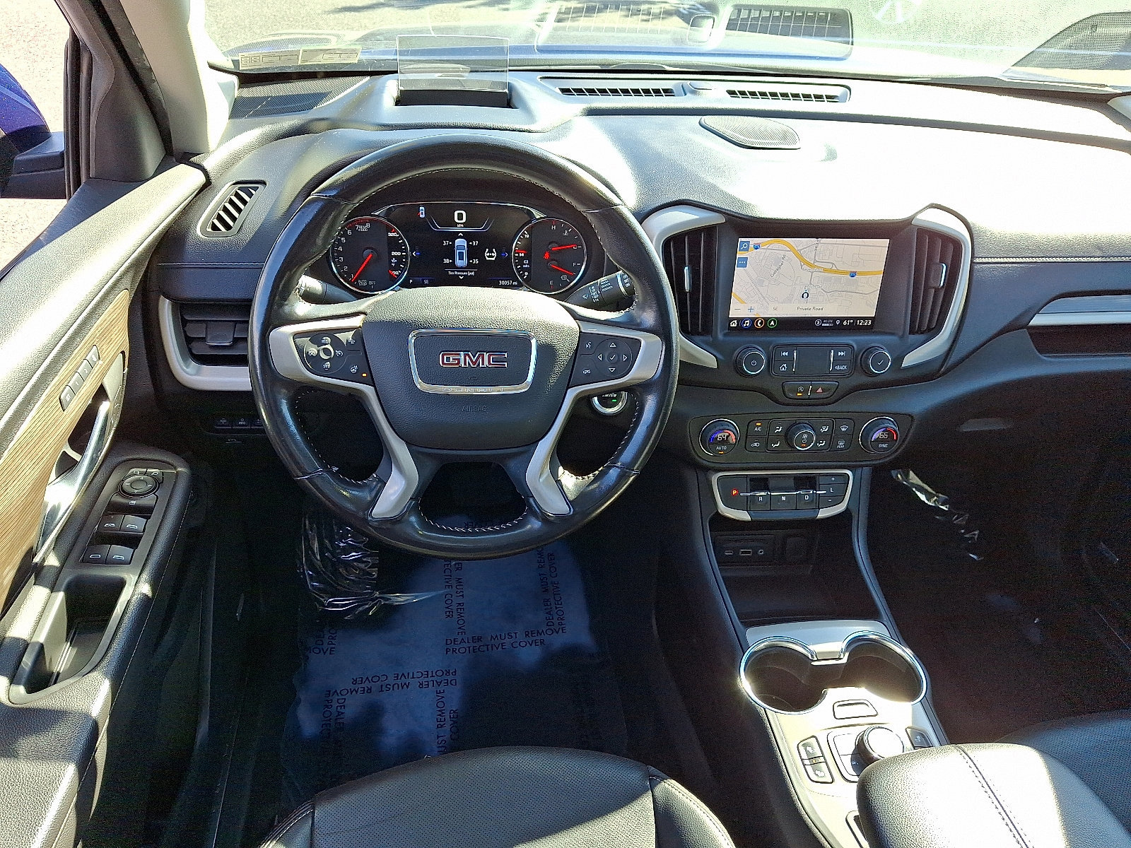 Used 2022 GMC Terrain Denali w/ LPO, 'HIT The Road' Package image 11