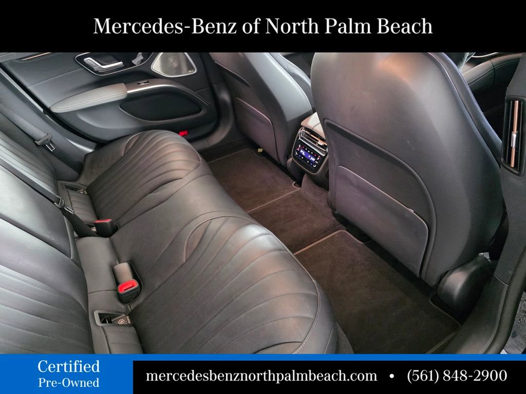 Certified 2022 Mercedes-Benz EQS 580 4MATIC Sedan image 27