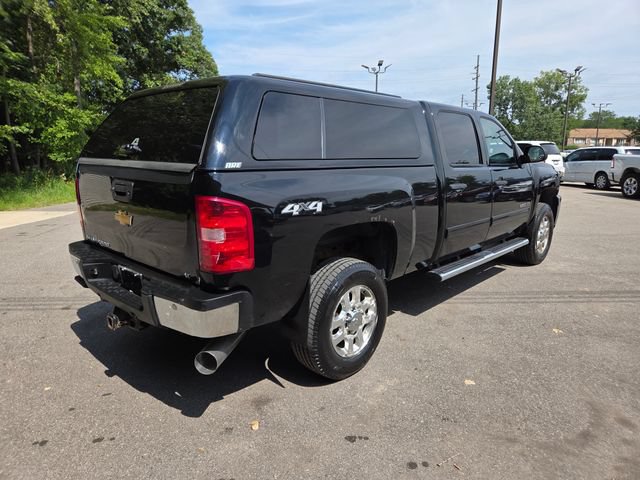 Used 2014 Chevrolet Silverado 2500 LT w/ Interior Plus Package AWD/4WD image 6