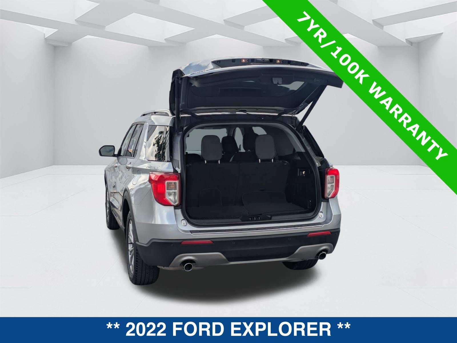 Certified 2022 Ford Explorer Limited w/ Equipment Group 301A RWD image 14