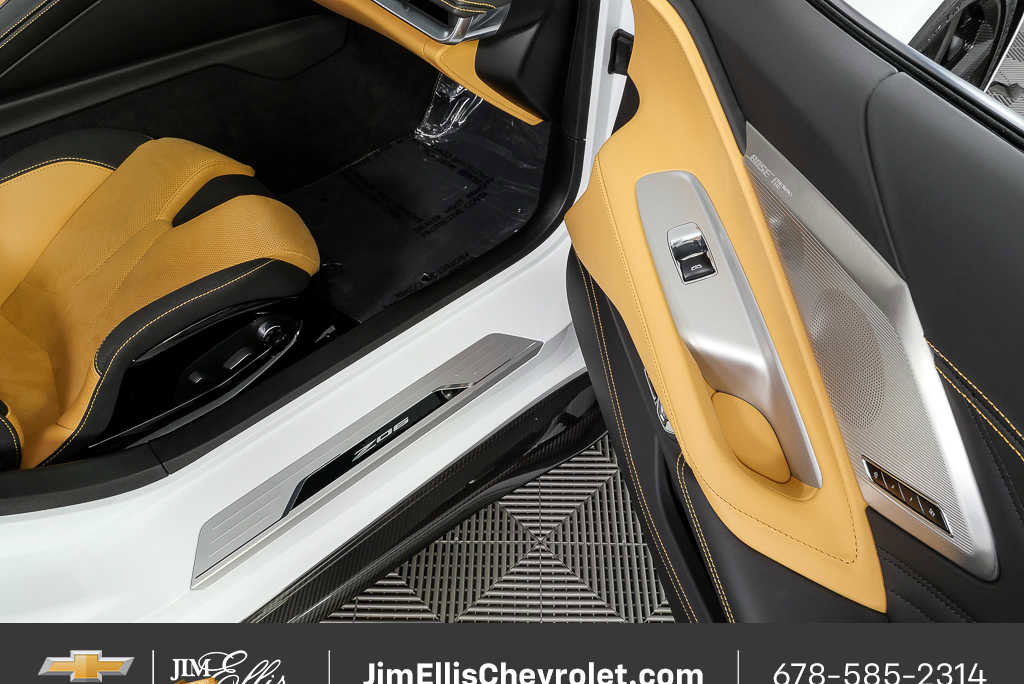 Used 2024 Chevrolet Corvette Z06 w/ Z07 Performance Package image 20