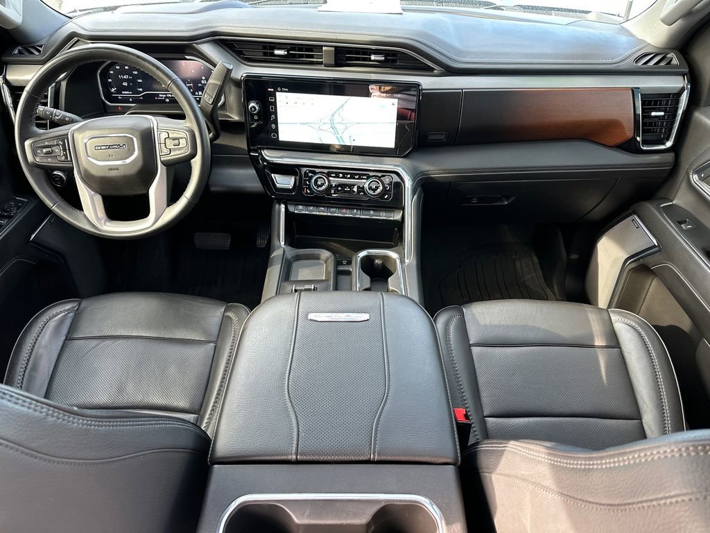 Used 2024 GMC Sierra 2500 Denali w/ Denali Reserve Package image 14