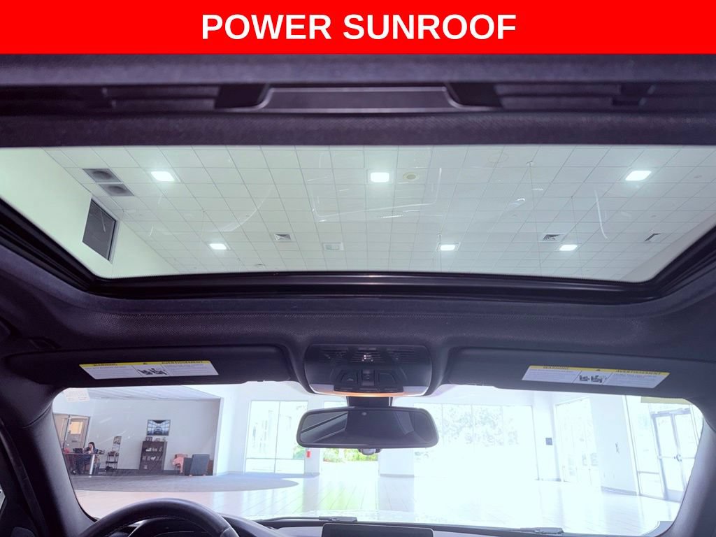 Used 2018 BMW M3 RWD image 7