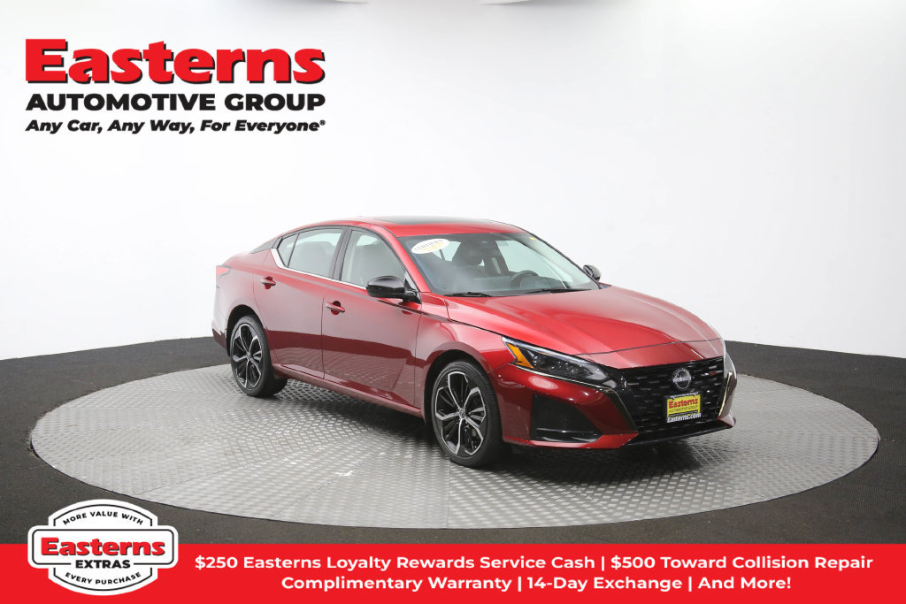 Used 2023 Nissan Altima 2.5 SR w/ SR Premium Package AWD/4WD image 51