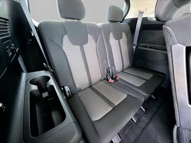 Used 2024 Kia Sorento LX FWD image 30