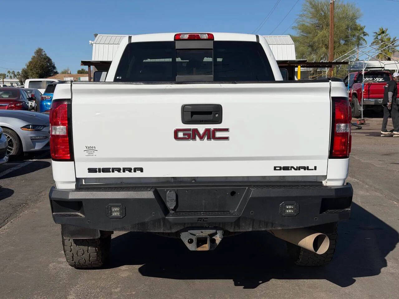 Used 2019 GMC Sierra 2500 Denali w/ Duramax Plus Package AWD/4WD image 8