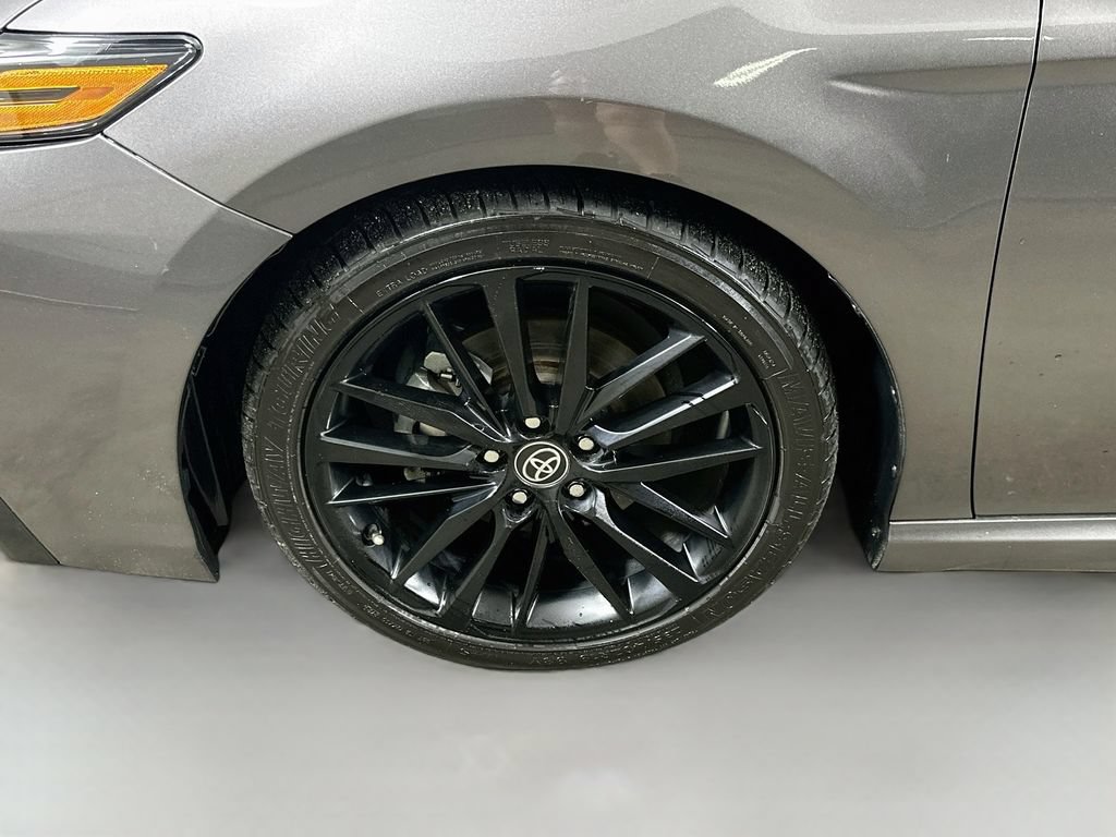 Used 2022 Toyota Camry XSE w/ Navigation Package FWD image 6