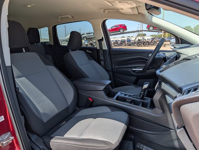 Used 2019 Ford Escape SE FWD image 25