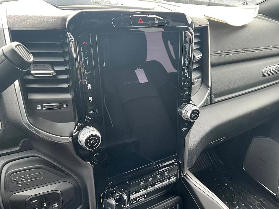 New 2026 RAM 3500 Big Horn w/ Laramie Trim Package image 21