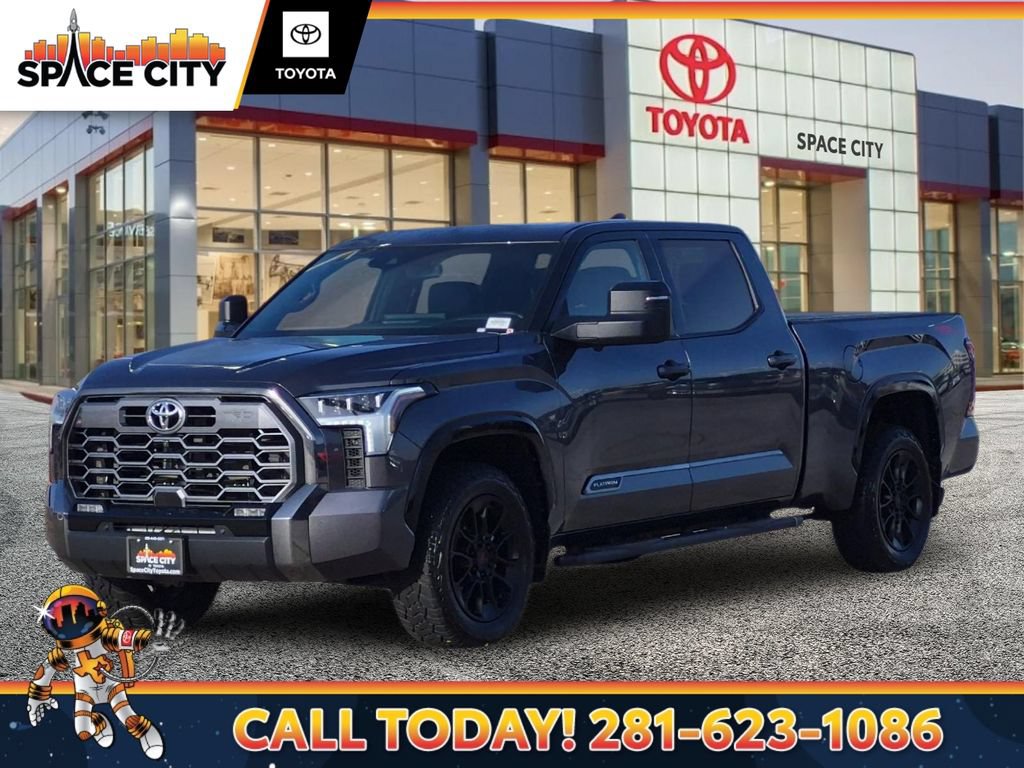 Used 2025 Toyota Tundra Platinum AWD/4WD image 1