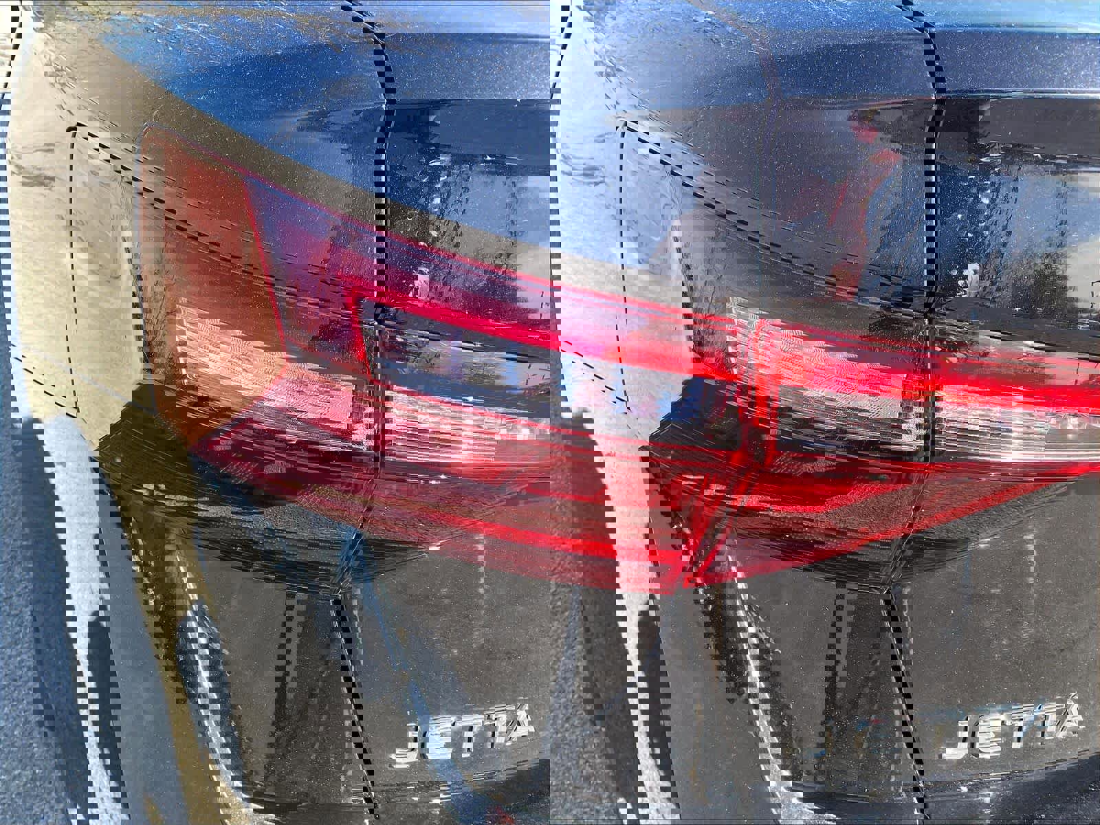 Certified 2023 Volkswagen Jetta SEL image 31