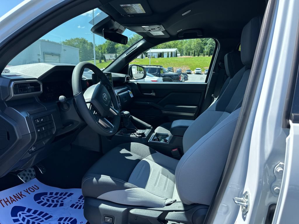 New 2026 Toyota Tacoma TRD Sport AWD/4WD image 9