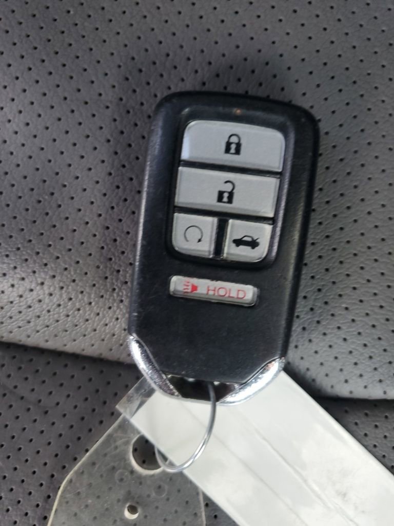 Used 2017 Honda Civic Touring image 34