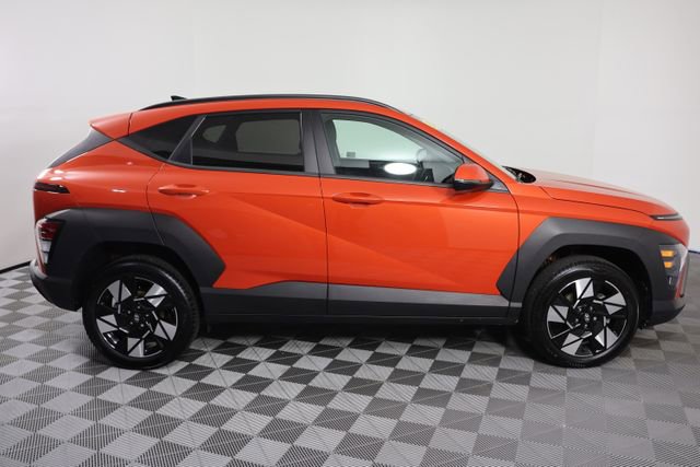 Certified 2024 Hyundai Kona SEL w/ Convenience Package AWD/4WD image 9