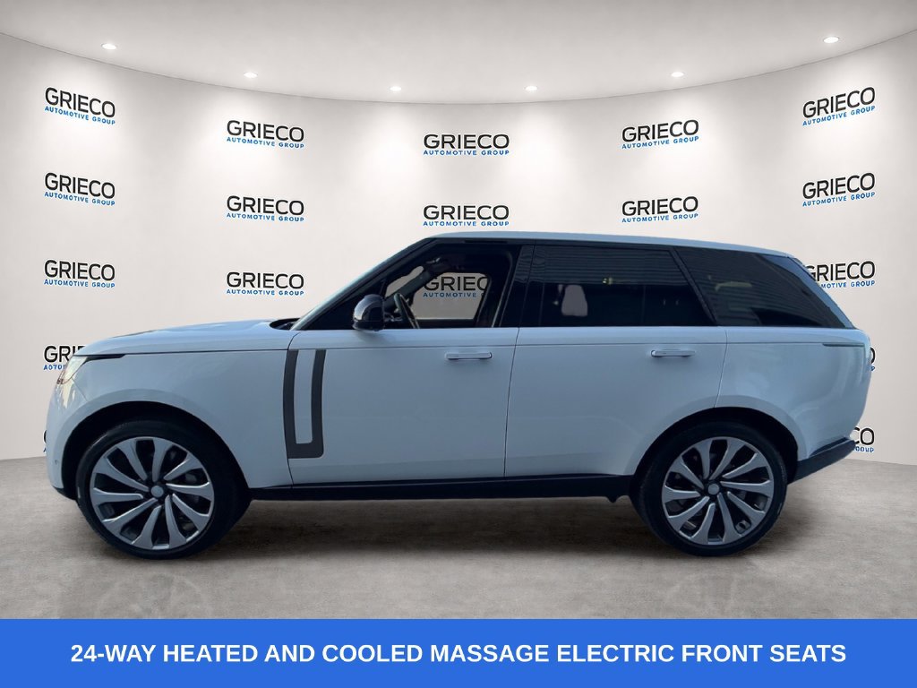 Used 2025 Land Rover Range Rover SE AWD/4WD image 4