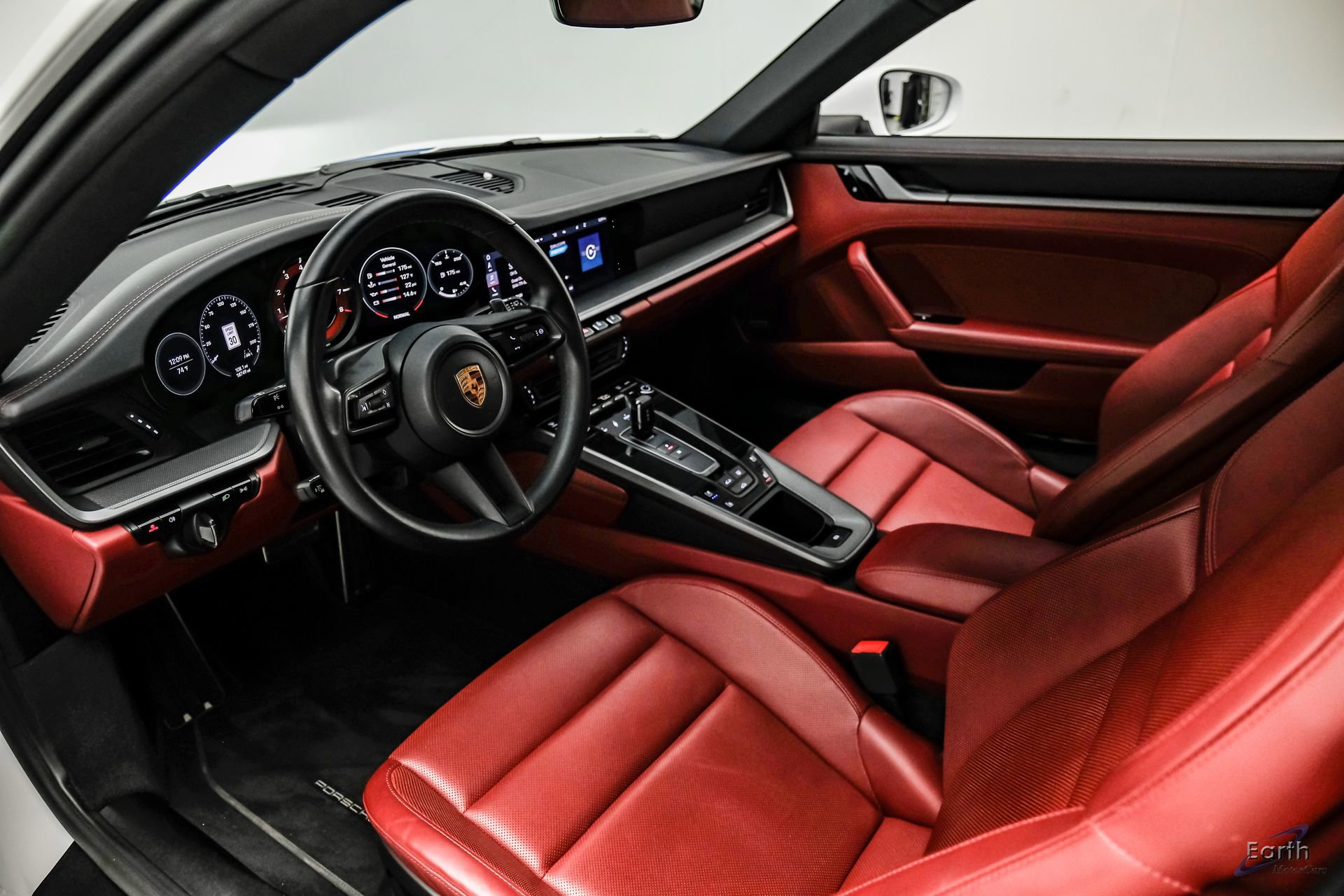 Used 2020 Porsche 911 Carrera RWD image 47