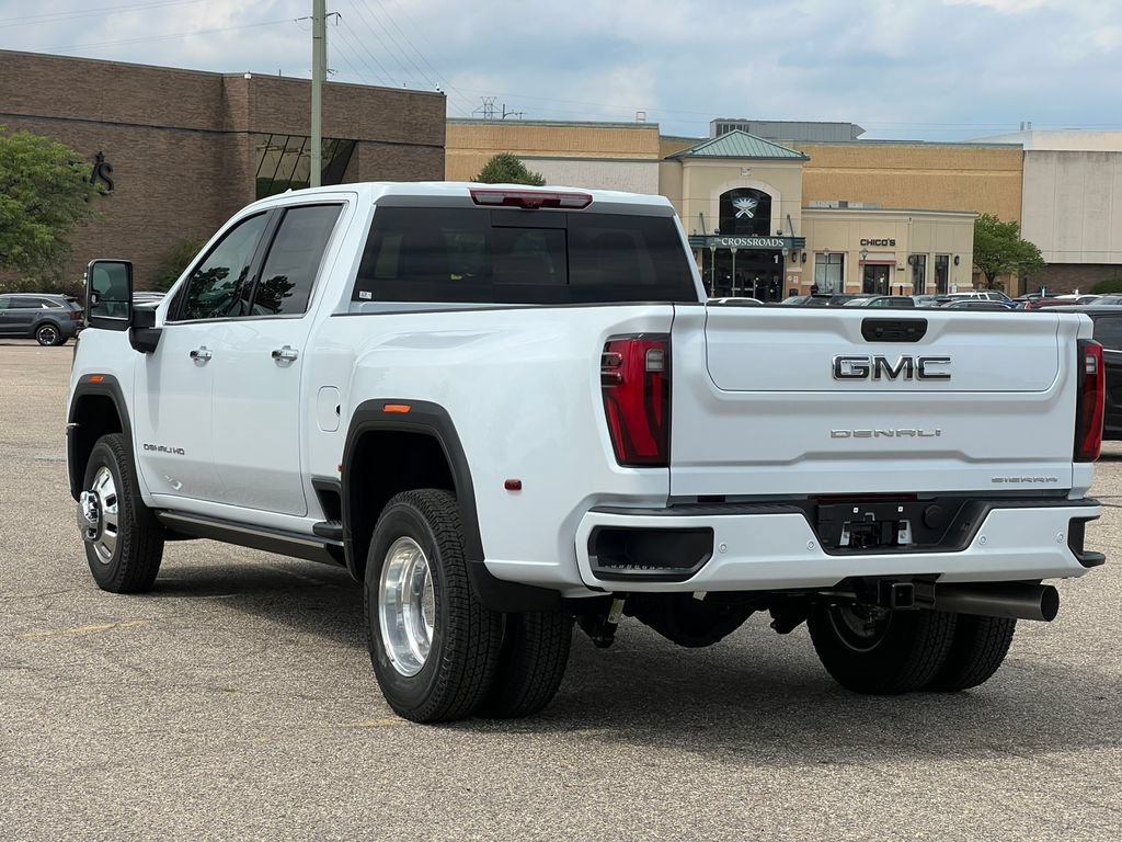 New 2026 GMC Sierra 3500 Denali Ultimate AWD/4WD image 18