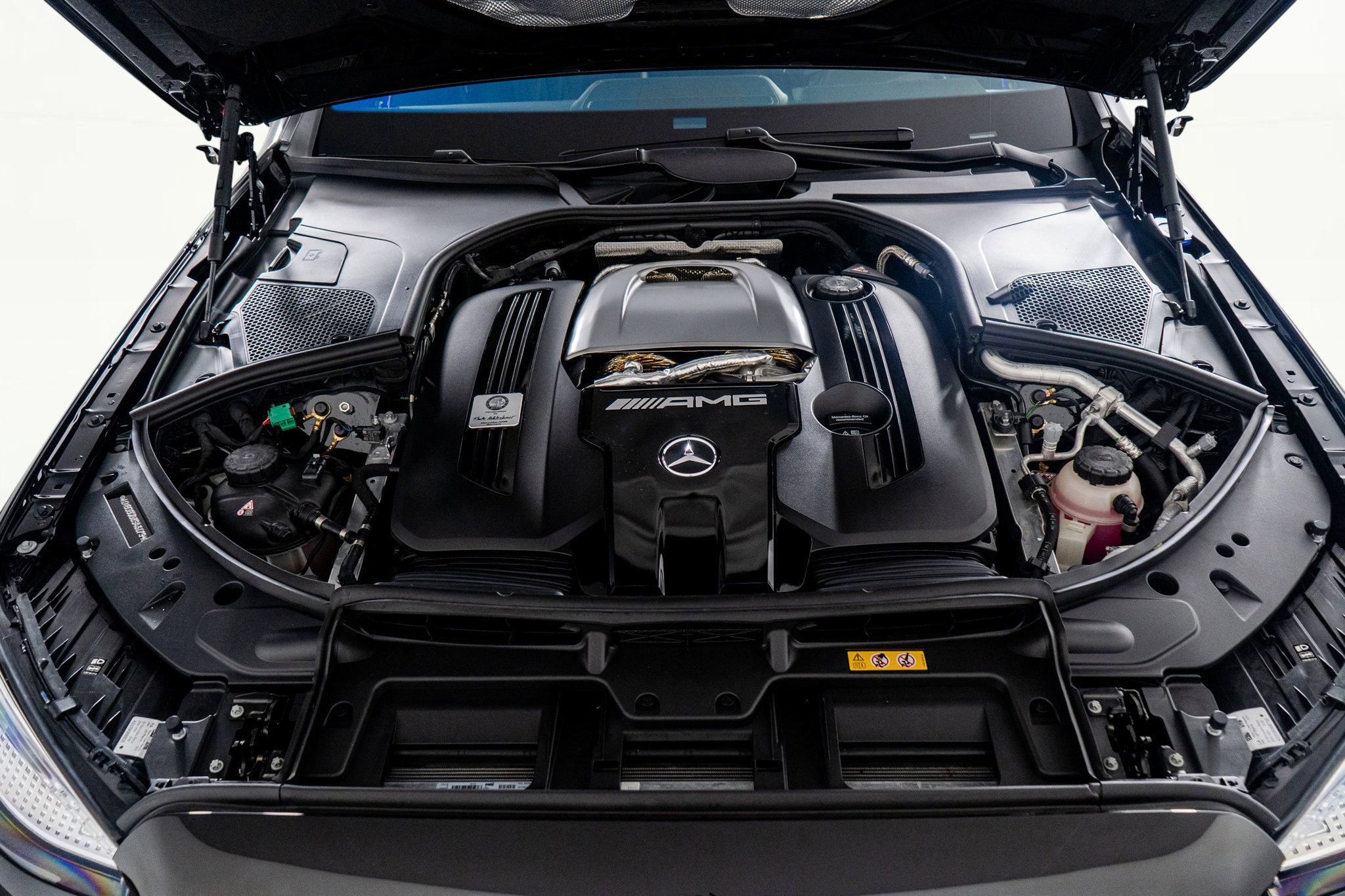 Used 2025 Mercedes-Benz S 63 AMG S w/ AMG Night Package image 64