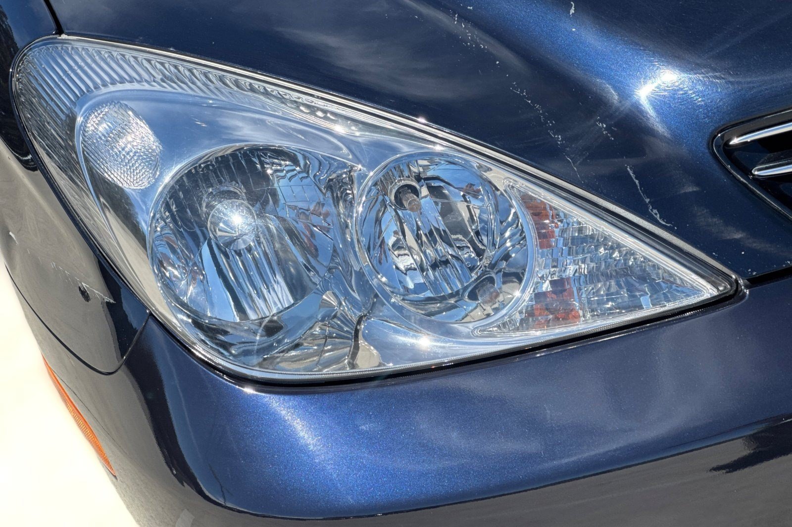 Used 2004 Lexus ES 330 FWD image 11