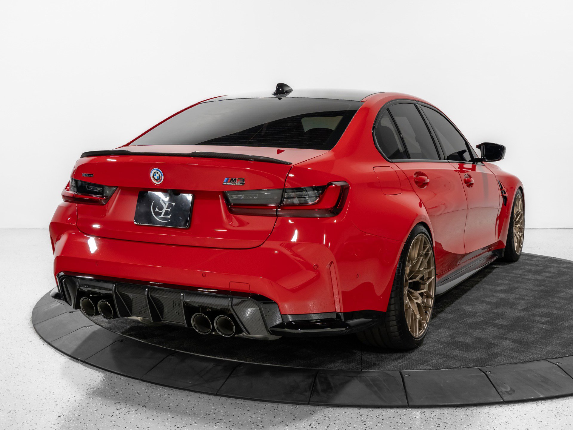 Used 2025 BMW M3 Competition w/ M Carbon Exterior Package image 9