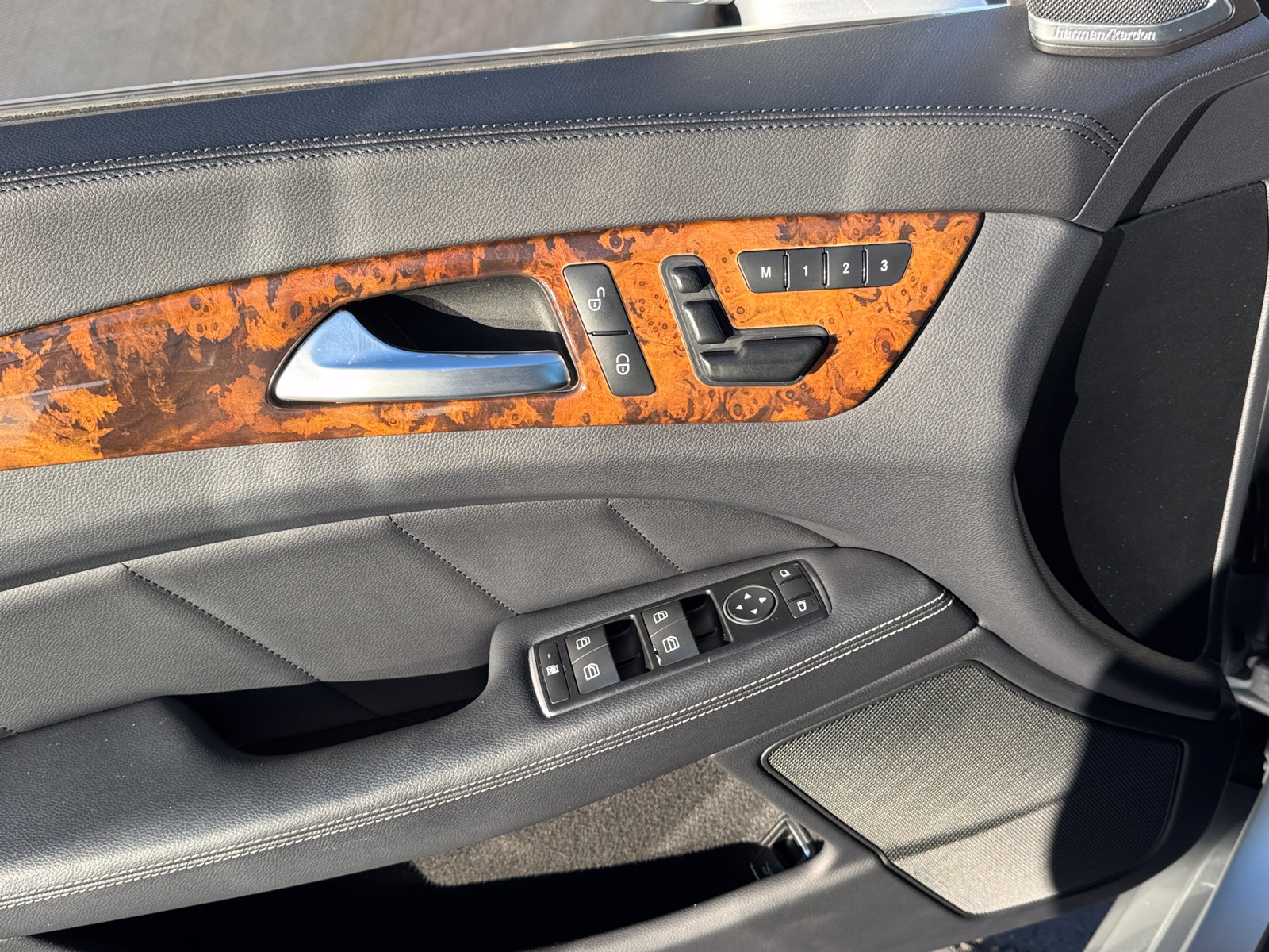 Used 2013 Mercedes-Benz CLS 550 image 19