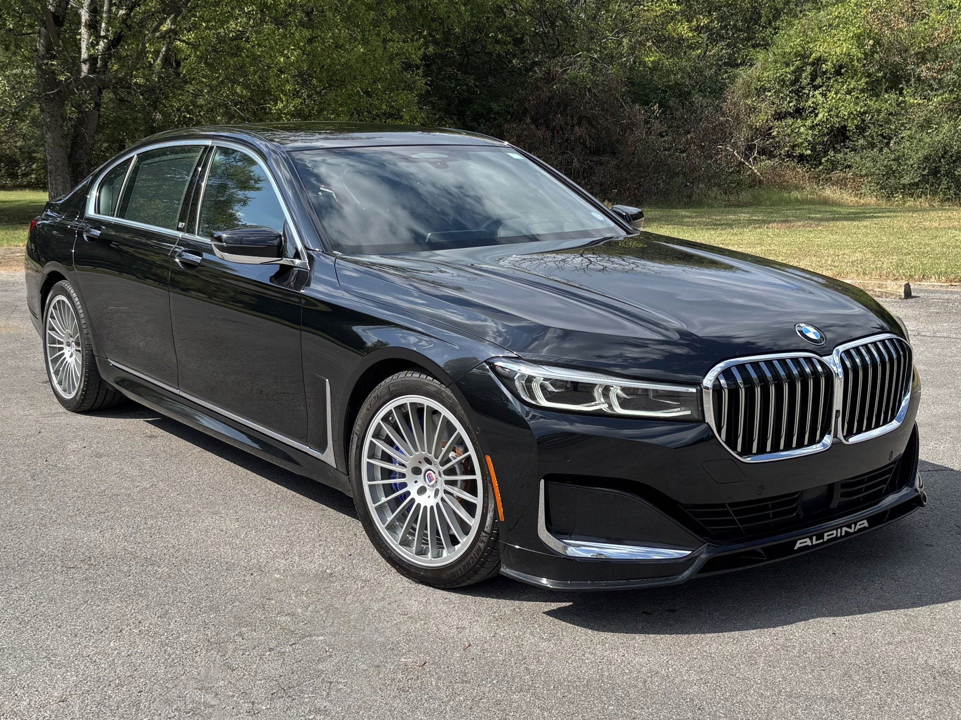 Used 2022 BMW ALPINA B7 xDrive w/ Luxury Rear Seating Package AWD/4WD image 1