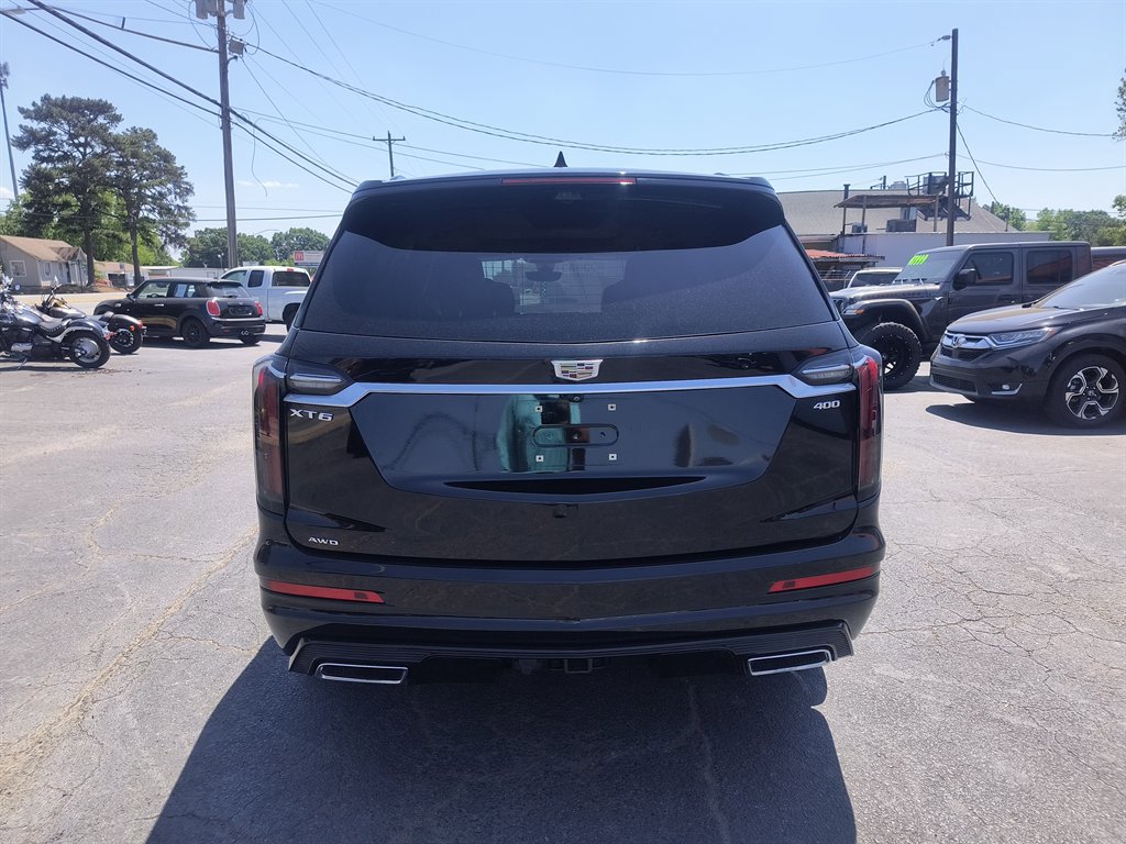 Used 2020 Cadillac XT6 Sport w/ Platinum Package AWD/4WD image 4