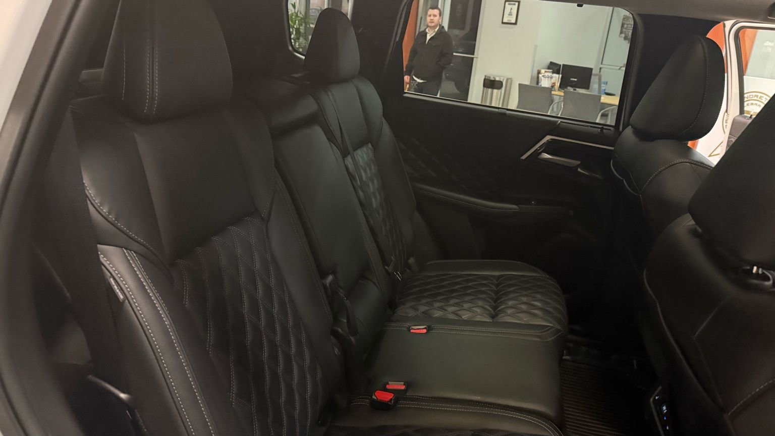 Used 2024 Mitsubishi Outlander SEL image 27