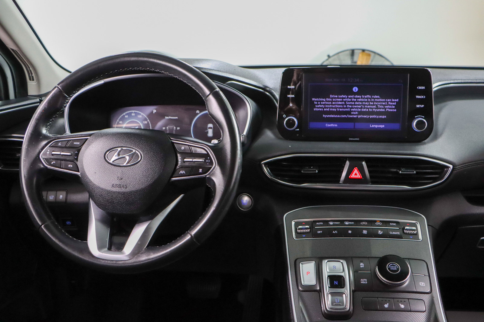 Used 2022 Hyundai Santa Fe SEL w/ Convenience Package image 17