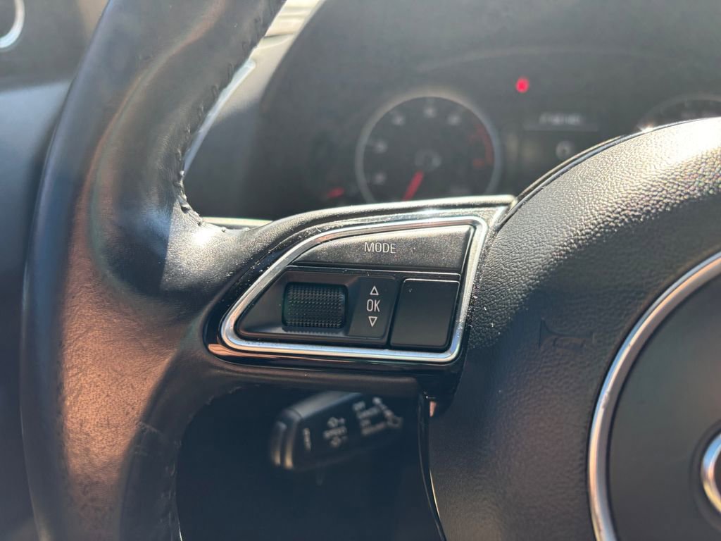 Used 2017 Audi Q5 3.0T Premium Plus w/ Technology Package image 18