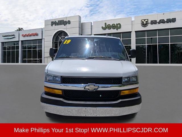 Used 2019 Chevrolet Express 3500 LT w/ LT Preferred Equipment Group RWD image 8