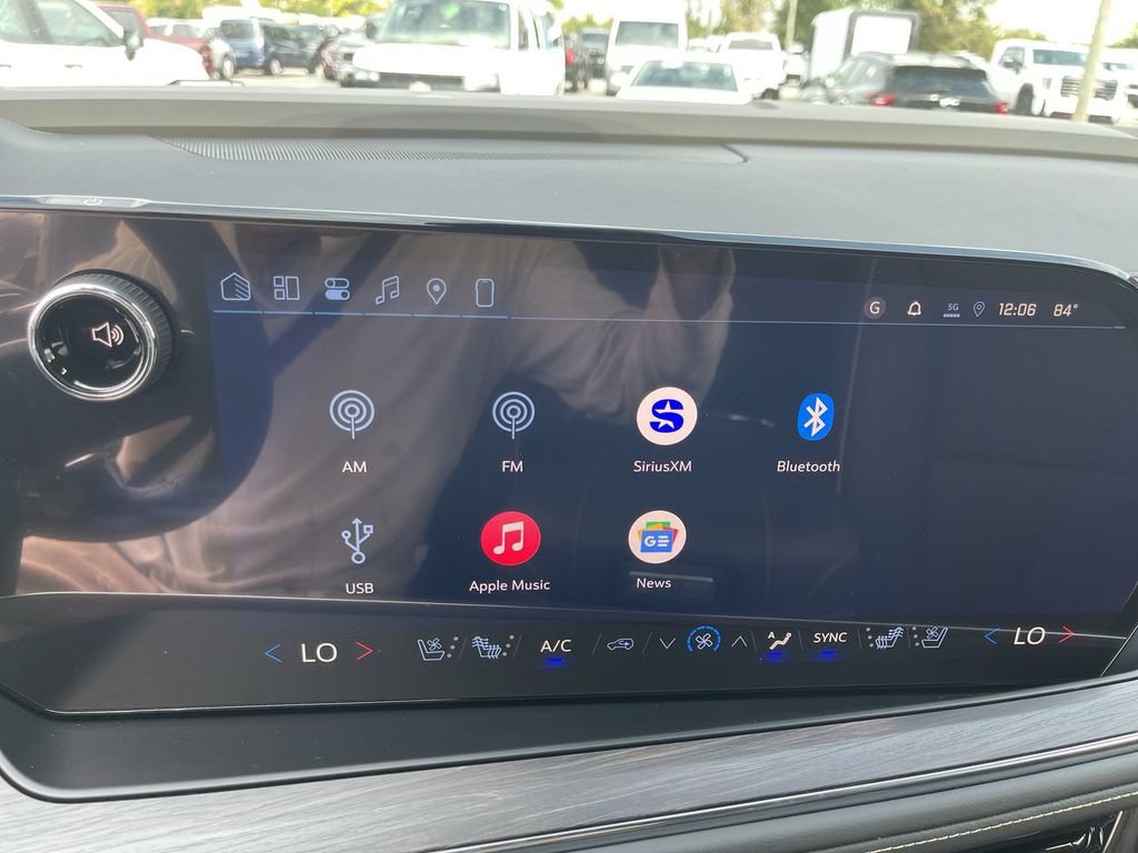 New 2026 Chevrolet Tahoe Premier AWD/4WD image 16