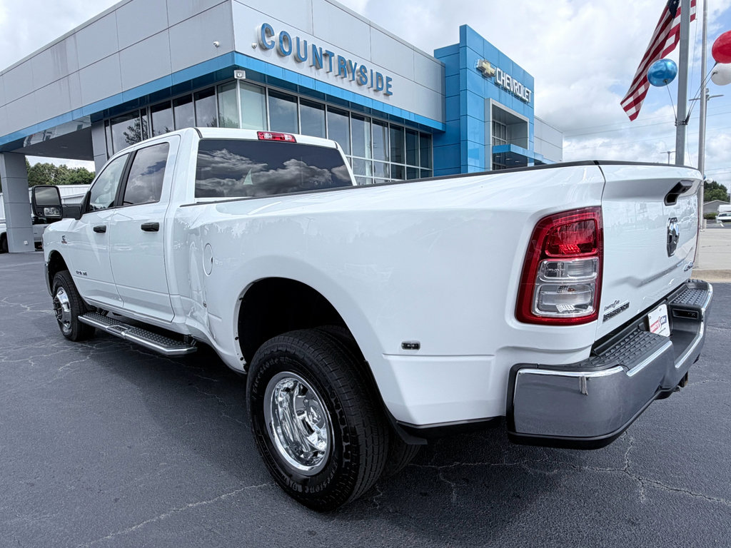 Used 2024 RAM 3500 Big Horn AWD/4WD image 7