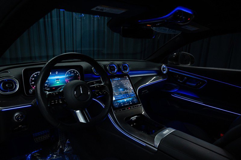 Used 2025 Mercedes-Benz CLE 300 4MATIC Coupe image 13