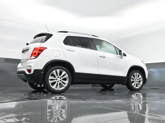 Used 2020 Chevrolet Trax Premier w/ LPO, Protection Package AWD/4WD image 24