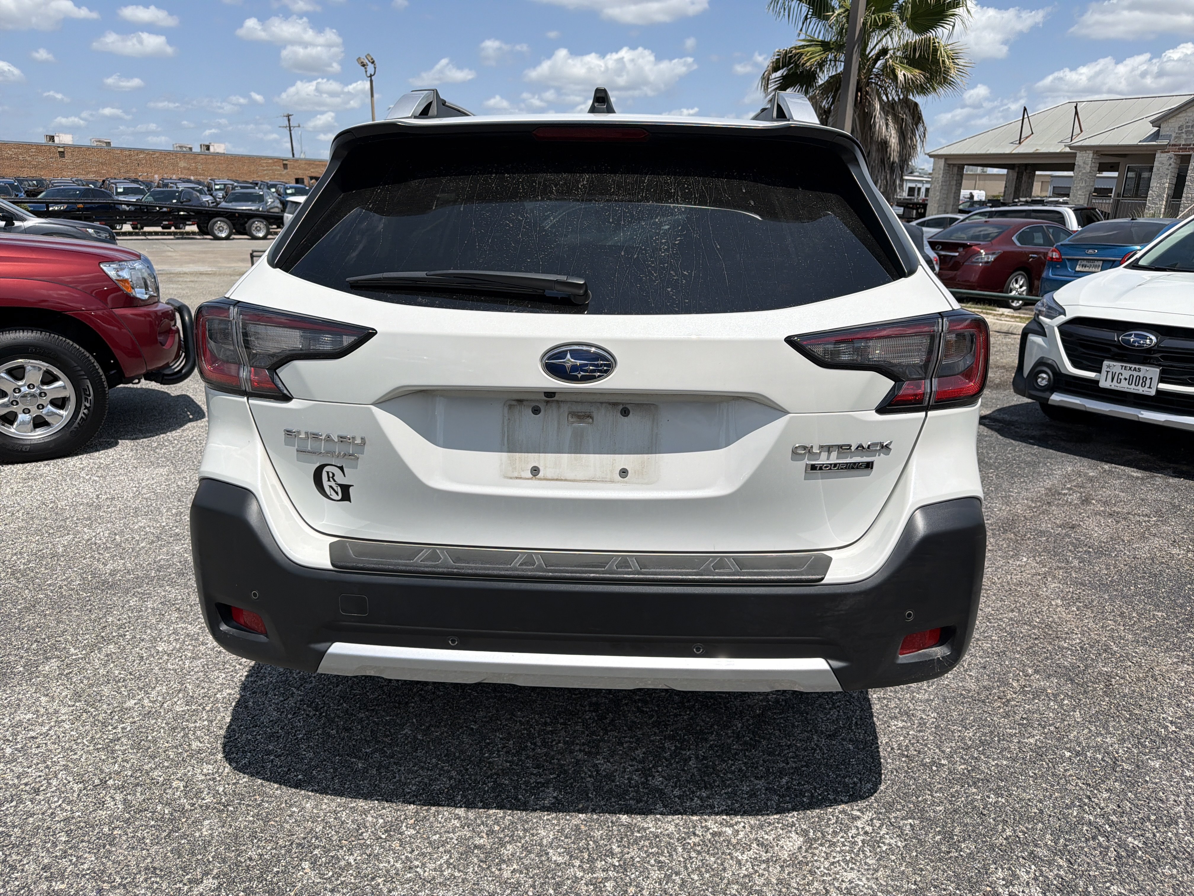 Certified 2025 Subaru Outback Touring AWD/4WD image 4