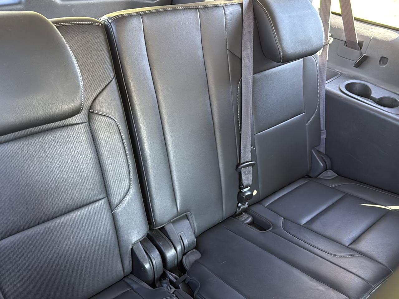Used 2015 Chevrolet Suburban LTZ AWD/4WD image 30