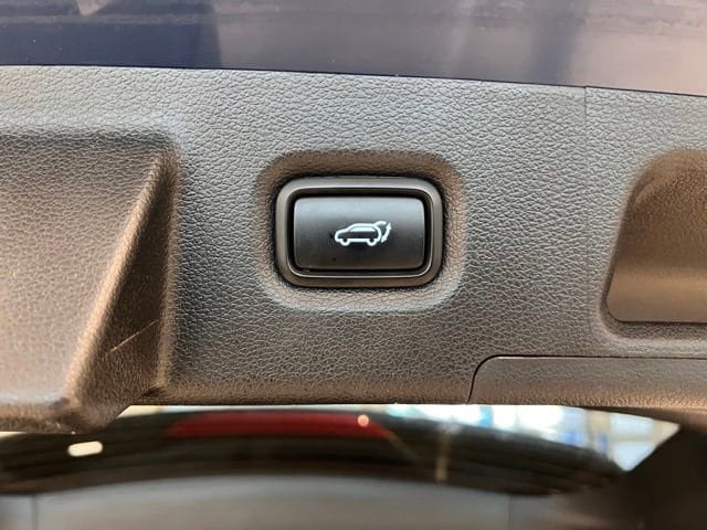 Used 2023 Hyundai Santa Fe XRT AWD/4WD image 11