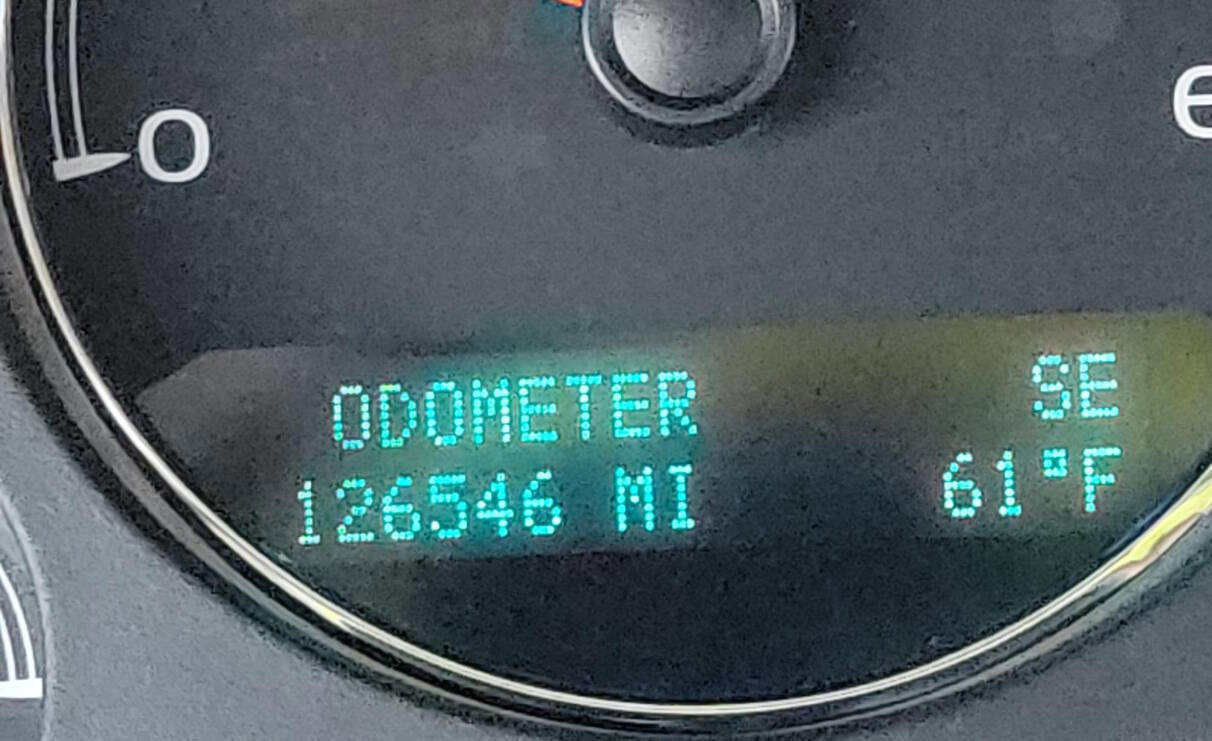 Used 2013 Chevrolet Suburban LTZ image 13