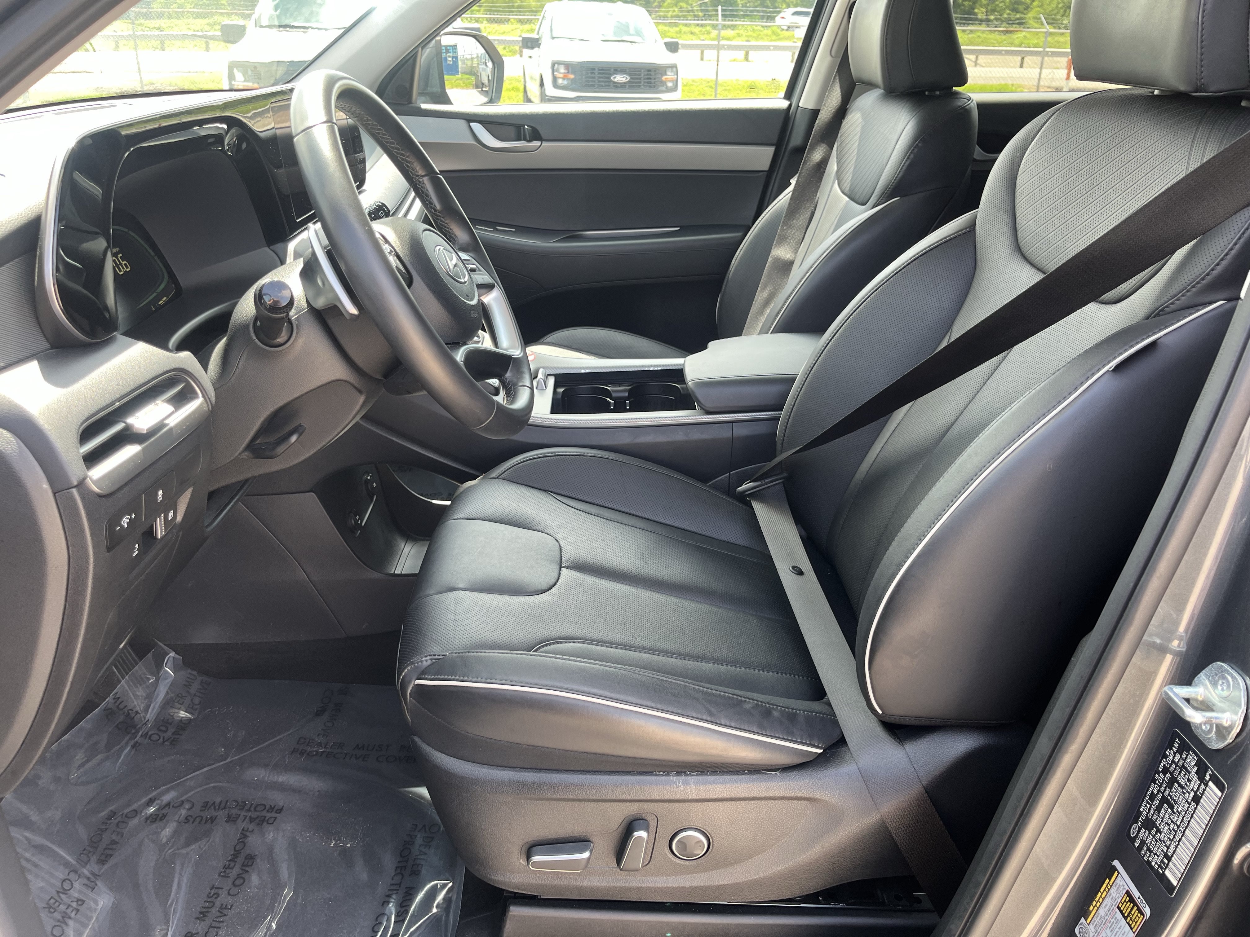 Used 2025 Hyundai Palisade SEL FWD image 14