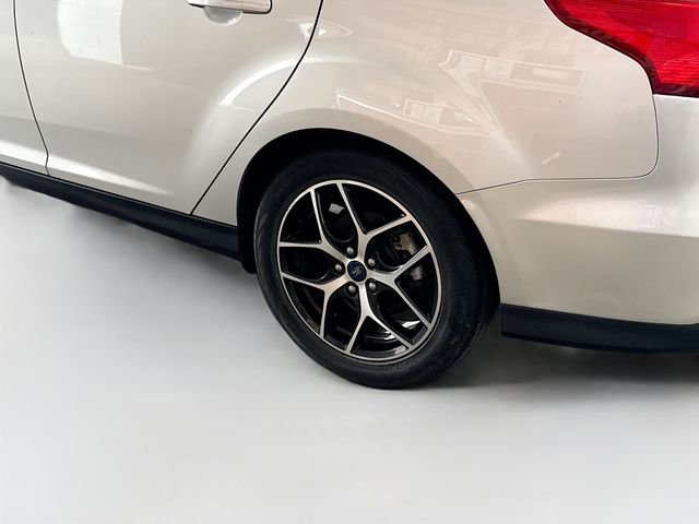 Used 2018 Ford Focus SEL image 30