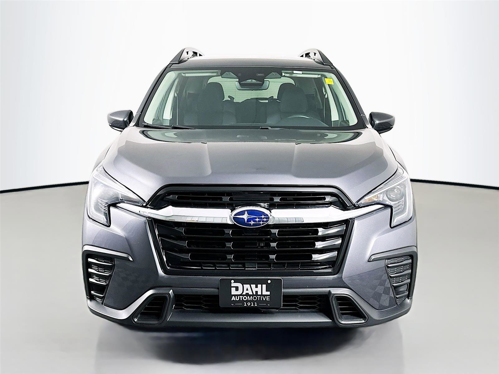 Used 2024 Subaru Ascent Premium w/ Convenience Package image 3