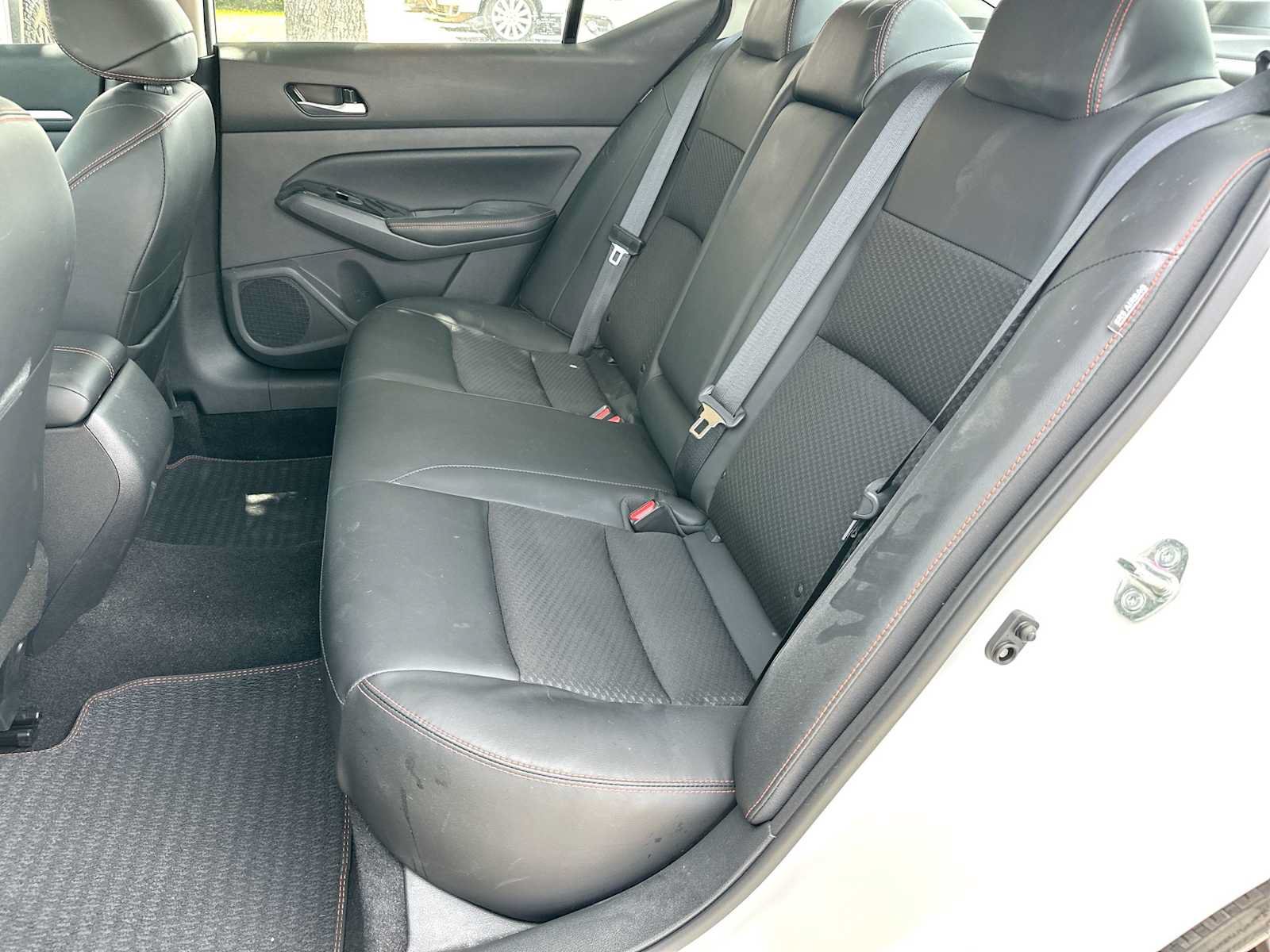 Used 2025 Nissan Altima 2.5 SR FWD image 23