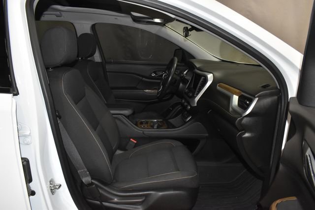 Used 2023 GMC Acadia SLE w/ Driver Convenience Package image 32