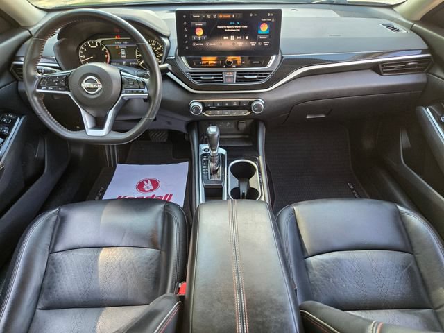 Used 2023 Nissan Altima 2.5 SR w/ SR Premium Package FWD image 15