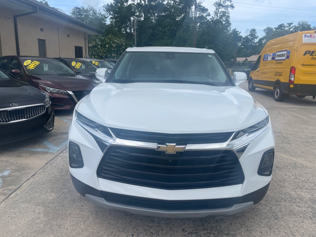 Used 2020 Chevrolet Blazer LT w/ Sound & Technology Package FWD image 3
