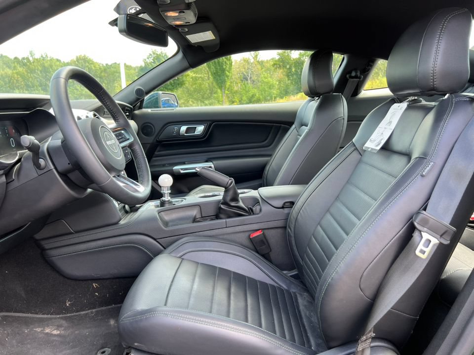 Used 2019 Ford Mustang Bullitt w/ Bullitt Electronics Package RWD image 4