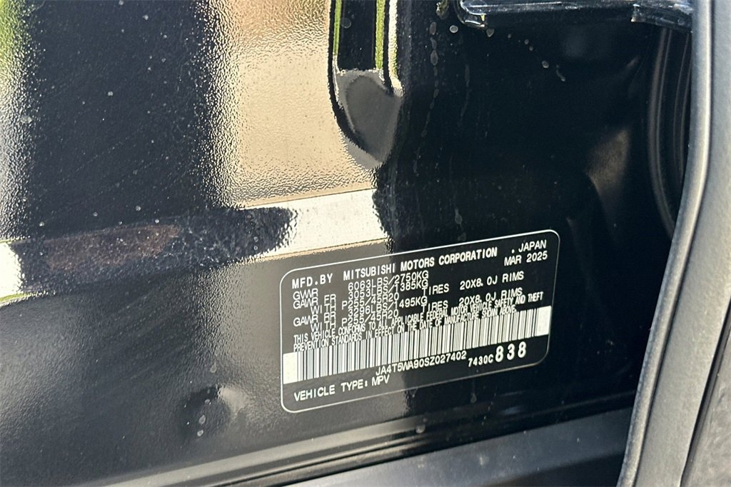 New 2025 Mitsubishi Outlander SEL image 28