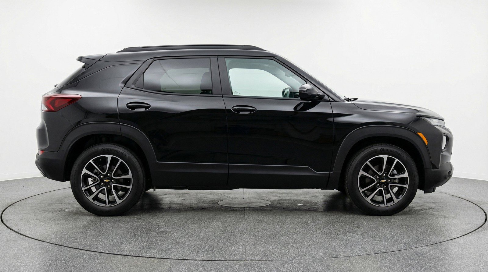Used 2025 Chevrolet TrailBlazer LT FWD image 11